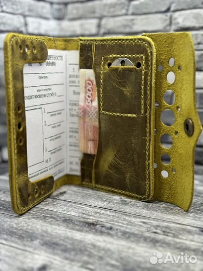 Обложка на удостоверение из кожи