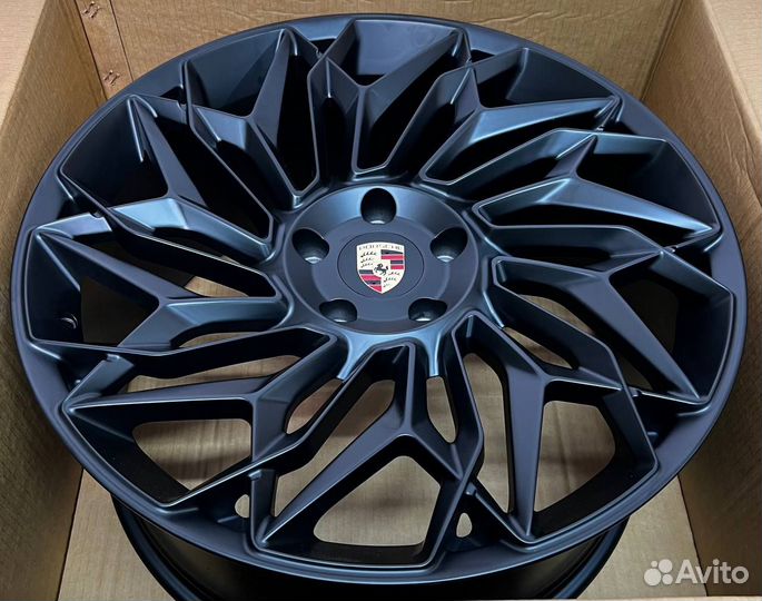 Кованые диски для Porsche Macan Порше Макан R21