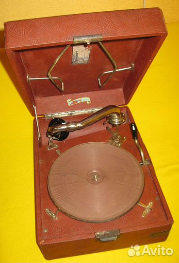 Патефон 
