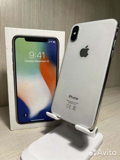 iPhone X, 64 ГБ