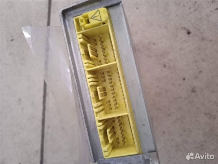 Блок управления AIR BAG mitsubishi Lancer 9 03-07