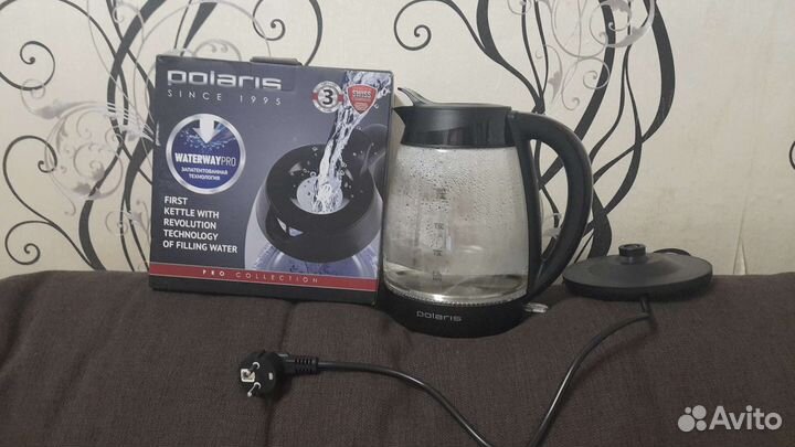 Чайник Polaris PWK 2006CGL