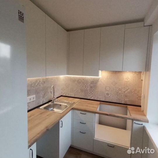 Кухонный гарнитур 