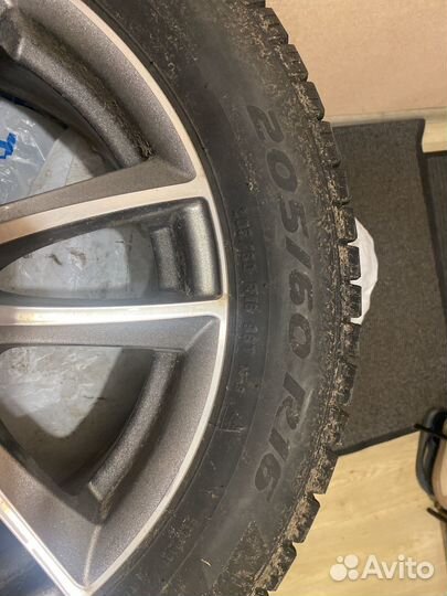 Зимняя резина 215 60 r16 на дисках