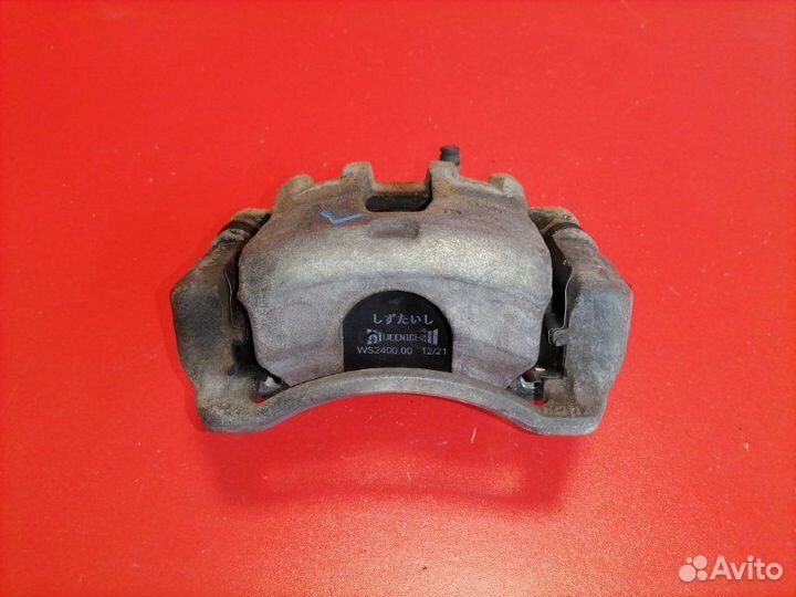 Суппорт передний левый Hyundai Solaris RB G4FA