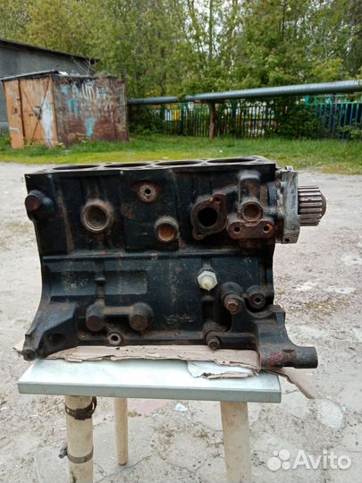 Z12XEP блок двигателя с помпой
