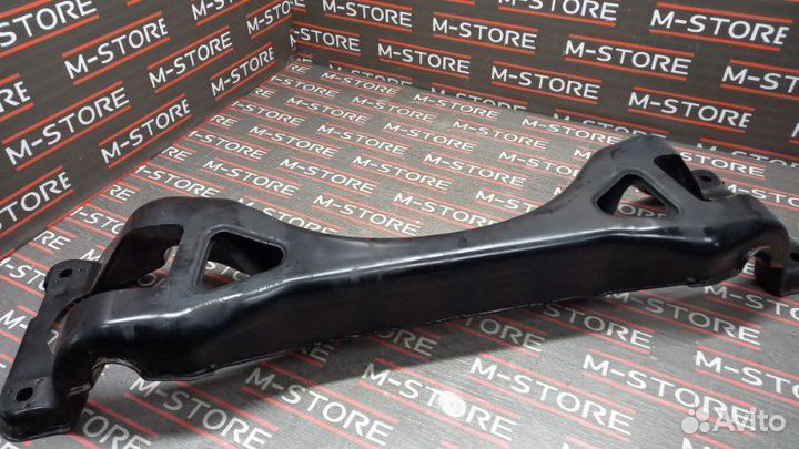 Балка поперечная (подрамник) задняя Porsche