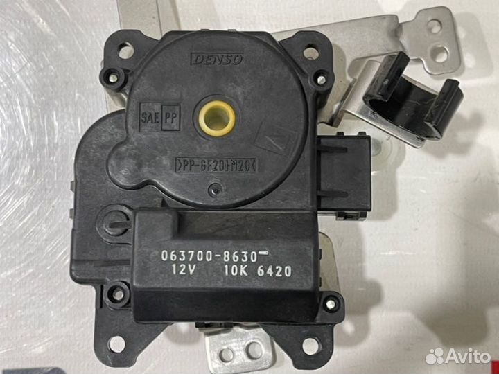 Сервопривод отопителя Subaru Outback BP9 EJ253