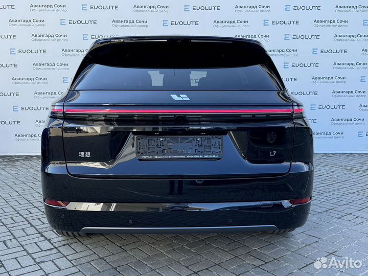 LiXiang L7 1.5 AT, 2024