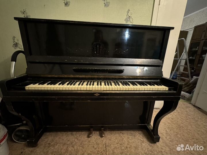 Пианино старинное