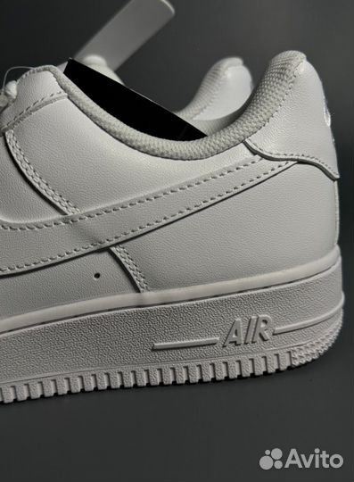 Кроссовки Nike AIR force 1 белые