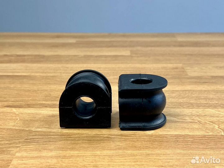 Втулка заднего стабилизатора Honda Elysion