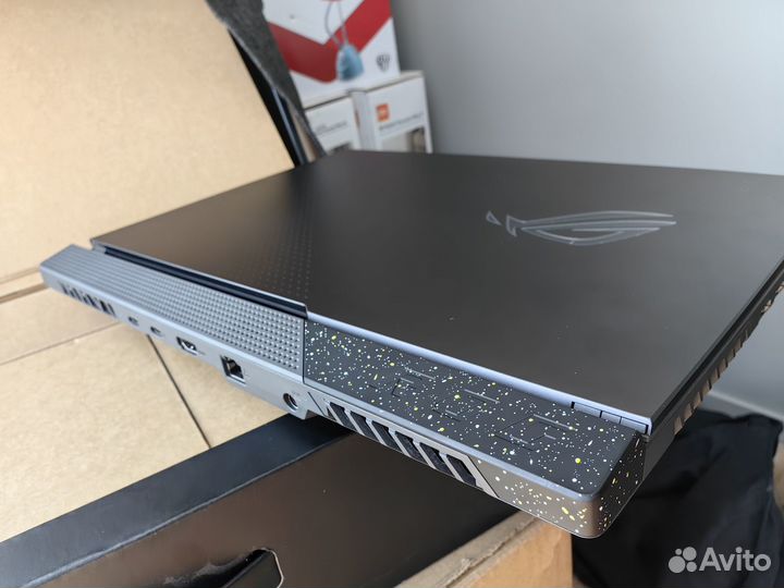 Quad HD 2K Ryzen 9 6900HX,RTX 3070 Ti, 32 гб, 1Tb