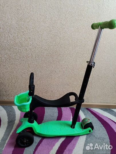 Самокат детский с сиденьем и ручкой