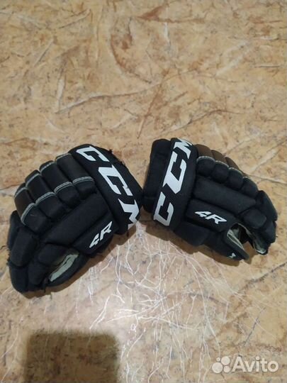 Краги хоккейные детские ccm 8 и защита шеи