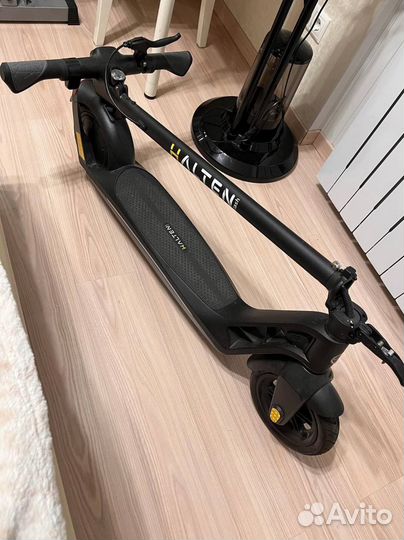 Самокат Halten Flash