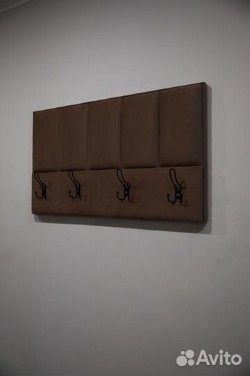 Вешалка в прихожую