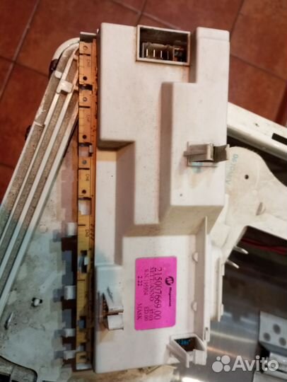 Стиральная машина Индезит на запчасти