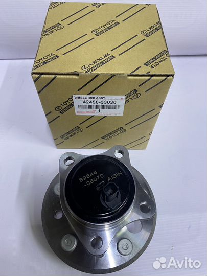 Ступица toyota оригинал 4245033030