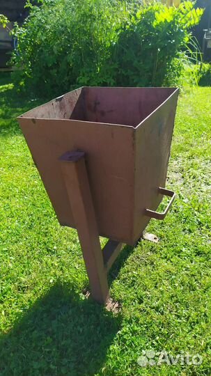 Урна для мусора уличная