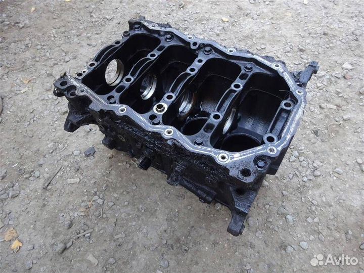 Блок двигателя Dodge Caravan III (1995—2000)