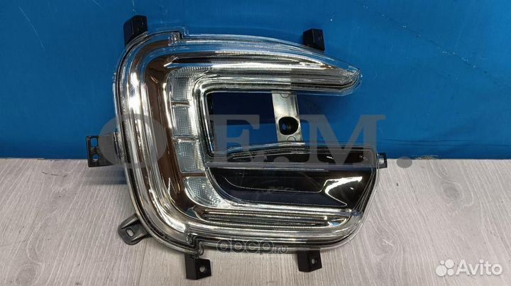 Ходовой огонь правый Renault Kaptur 2016