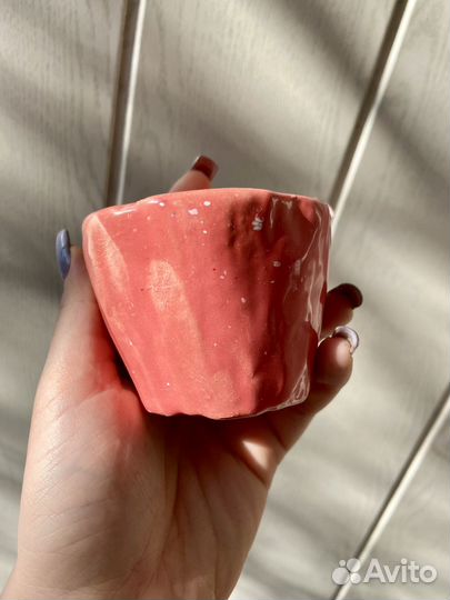 Кружка из глины ручной работы