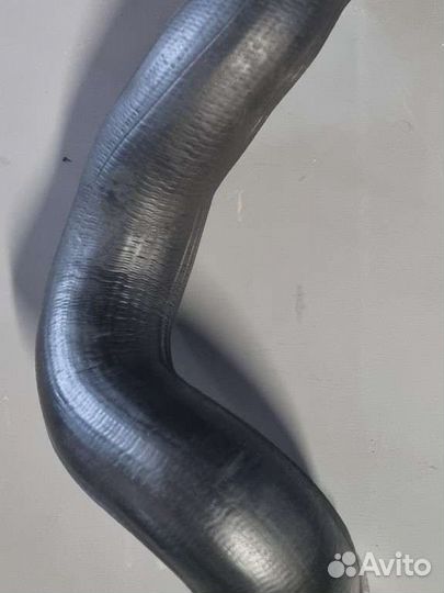 Патрубок интеркулера Mercedes A2035283382