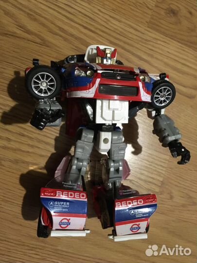 Робот трансформер