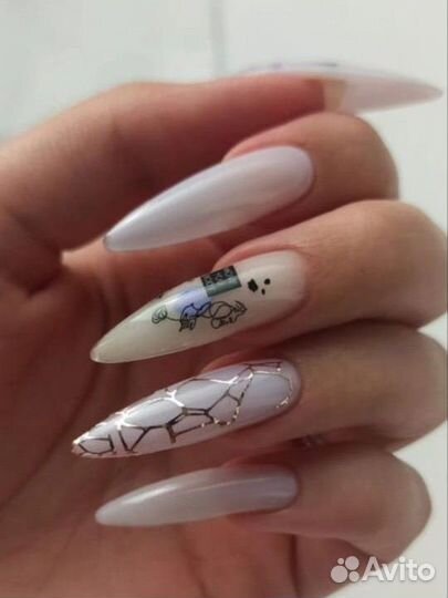 Наращивание ногтей