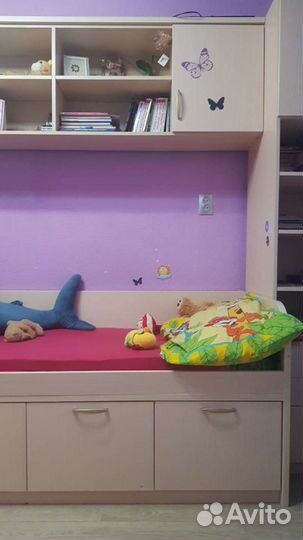 Мебель в детскую комнату