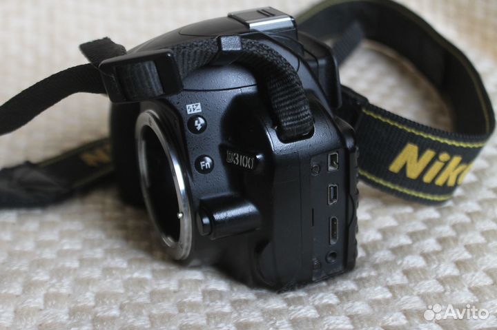 Nikon D3100 со своими историями