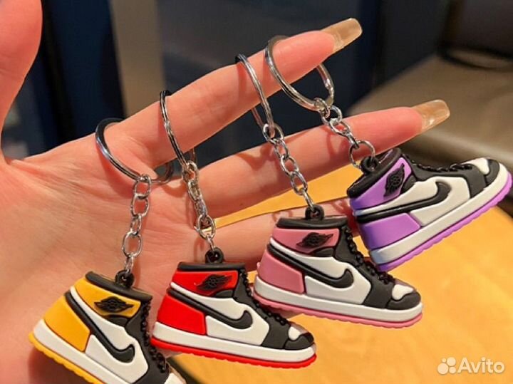 Брелки кросовок Nike