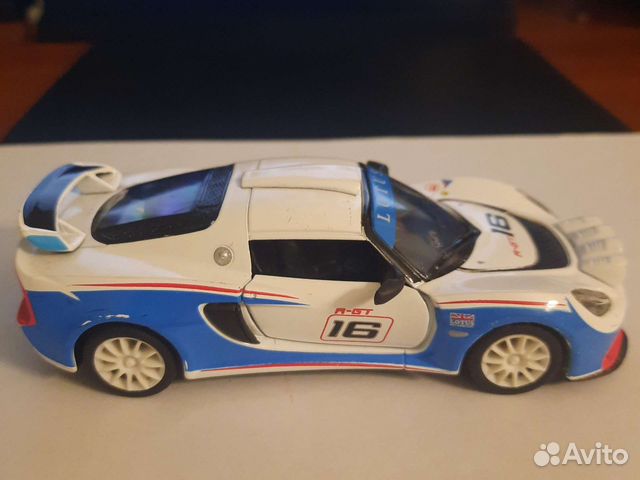 Машинка kinsmart, Lotus Exige R-GT