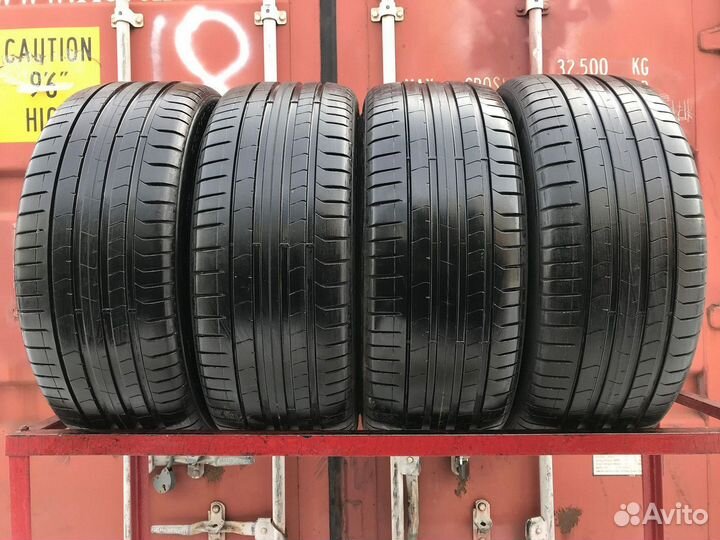 Pirelli P Zero PZ4 255/40 R21 102Y