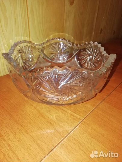 Хрустальная салатница
