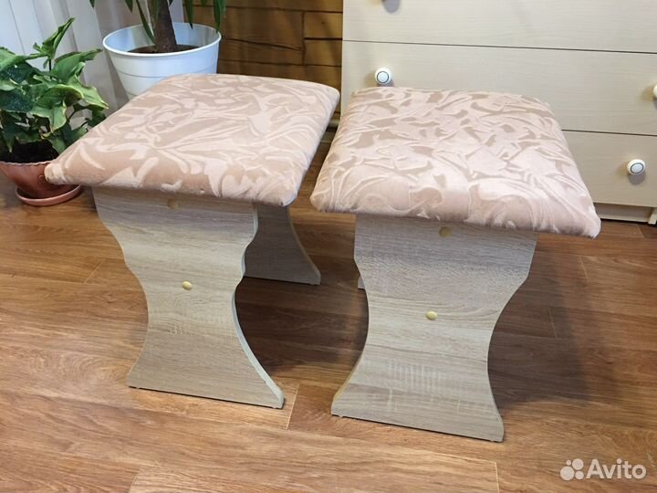 Табурет (банкетка)