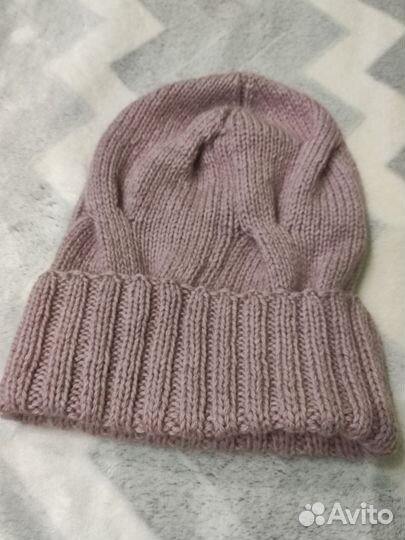 Шапка женская вязаная ручная работа