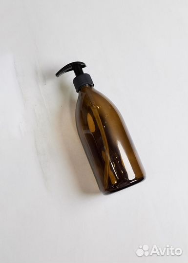 Стеклянный флакон объёмом 500 мл