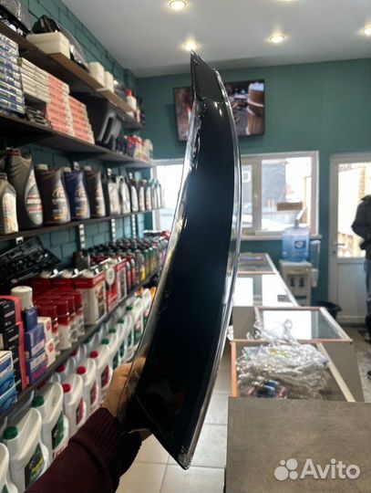 Стекло фары переднее левое Skoda Rapid