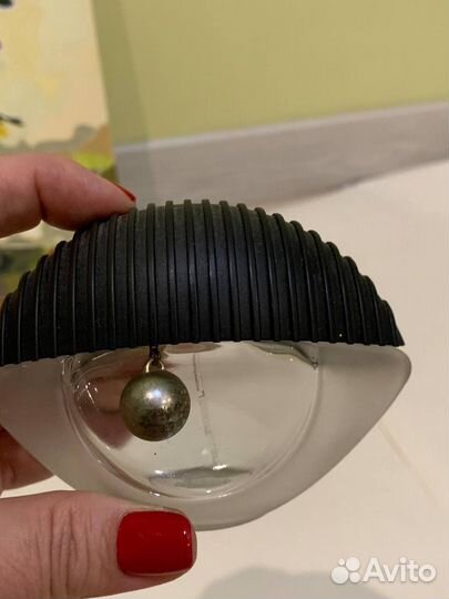 Пустые флаконы из под духов