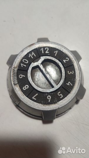 Крышка бензобака с кодовым замком