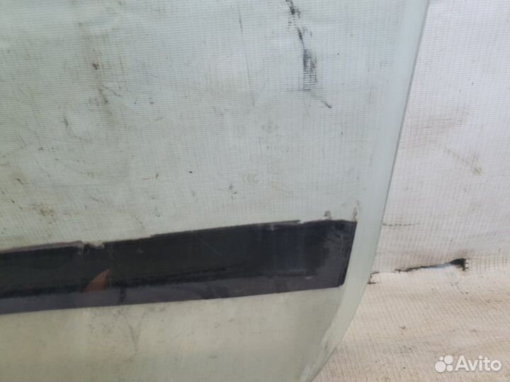 Стекло переднее правое Citroen C-Crosser 4B12 2008