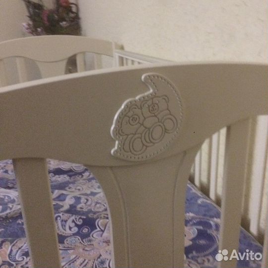 Детская кроватка