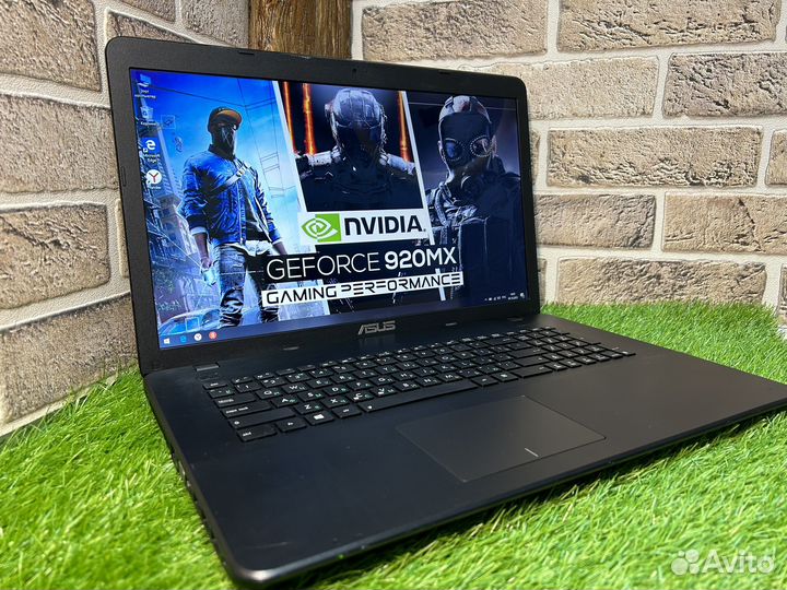 Огромный 17,3 4-х ядерный Asus 920MX/8/SSD256