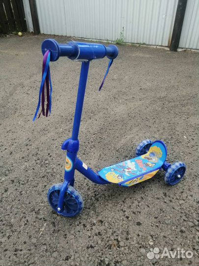 Самокат детский трехколесный новый