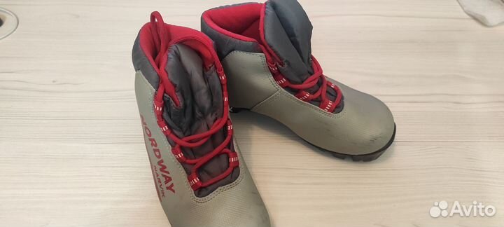 Лыжные ботинки nordway 35