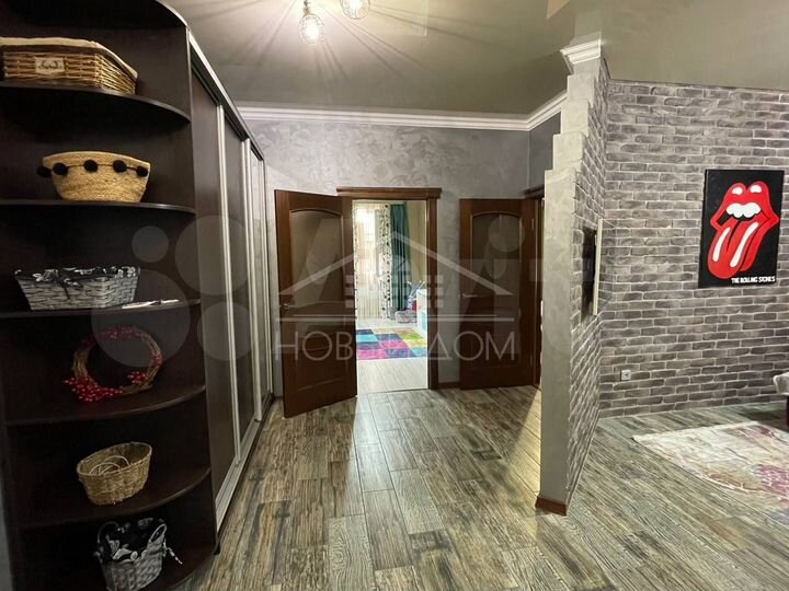 3-к. квартира, 88 м², 1/8 эт.