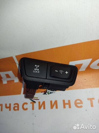 Блок кнопок Hyundai ix35 рест. 2014 937002S300