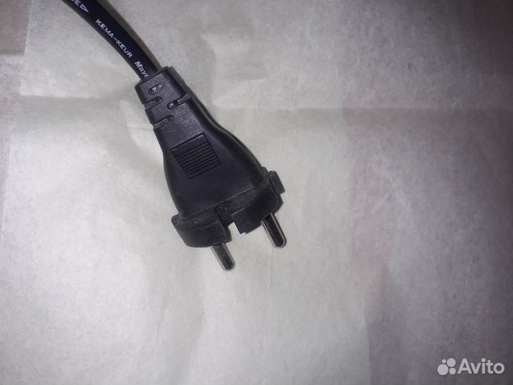 Фен philips Compact 1000